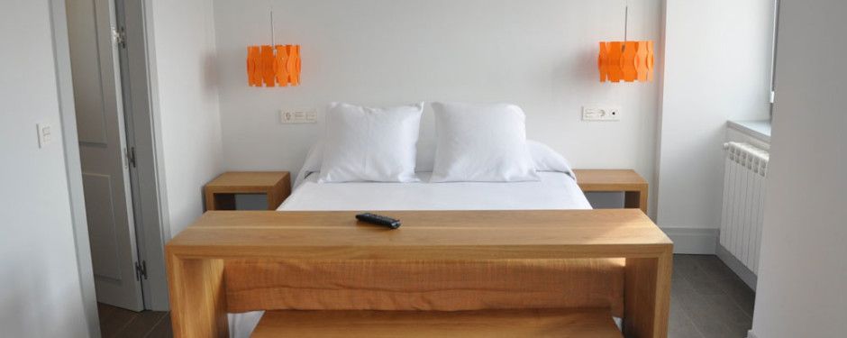 Habitación 1 — Doble con cama extra opcional, vistas al campo — foto 1