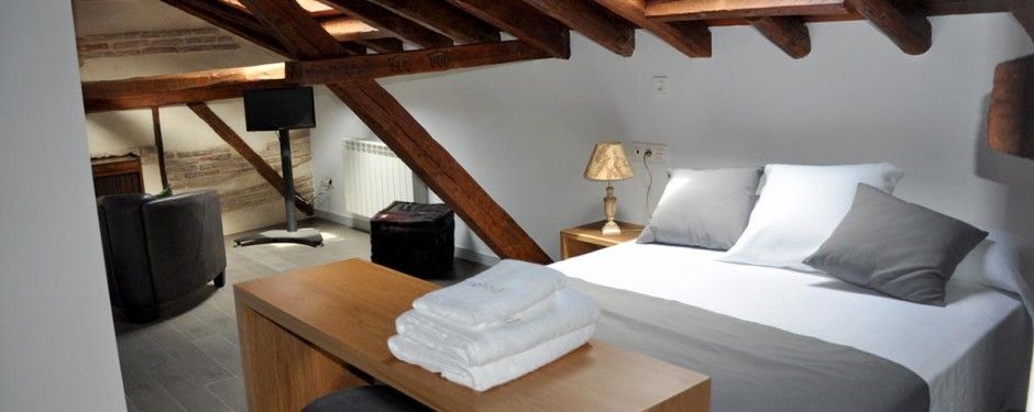 Habitación 10 — Buhardilla en la planta más alta, dos ambientes — foto 1
